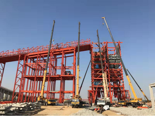 青岛港无人装卸码头